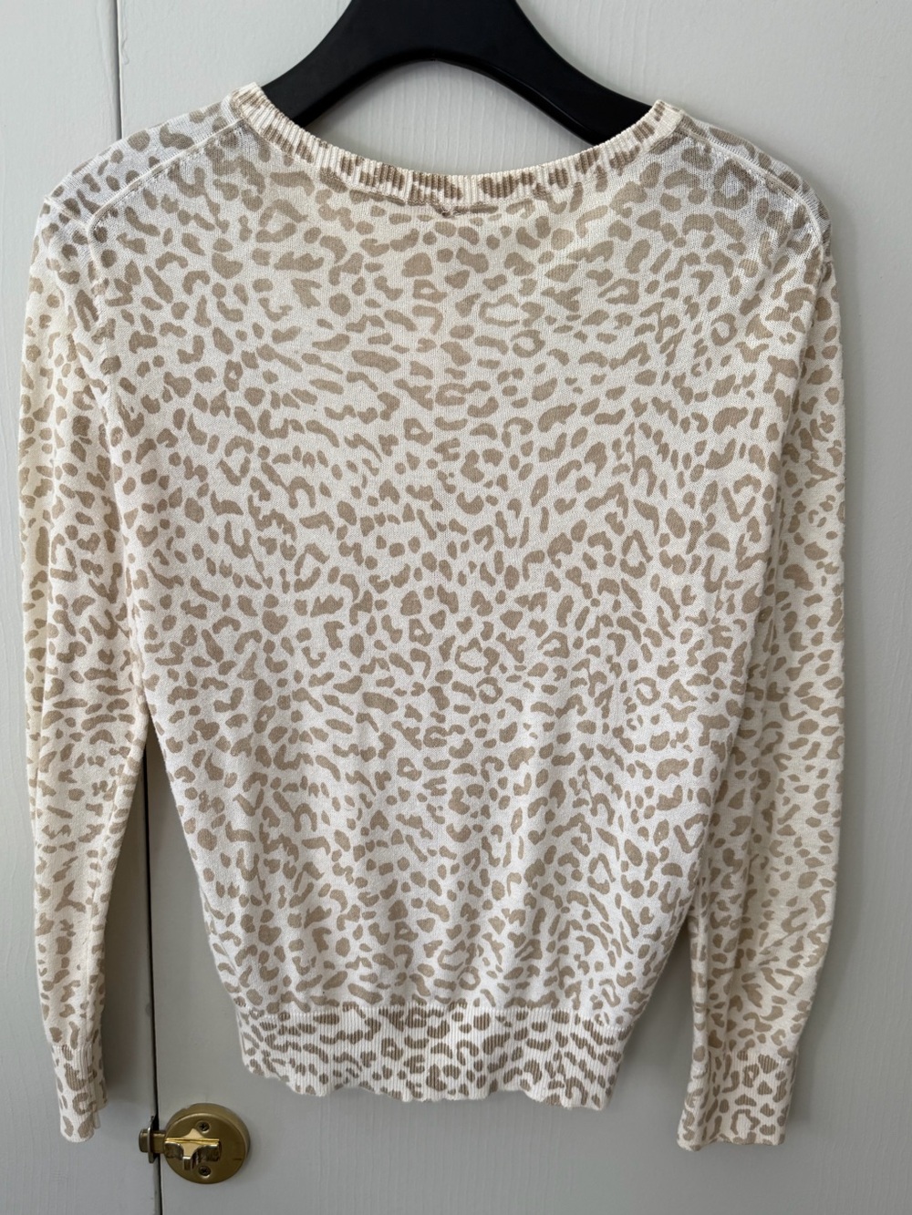 Cheetah Sweater - Picture 3 of 13